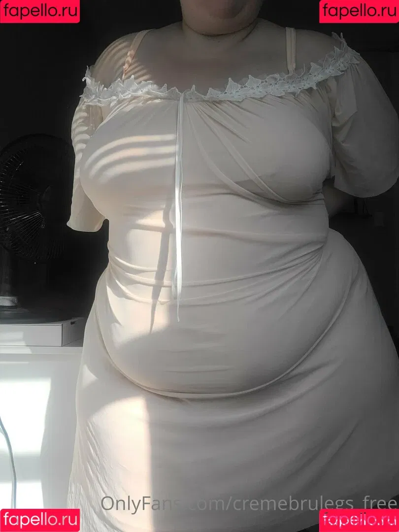 cremebrulegs_free / thebeautifulgabonese Onlyfans Photo Gallery 