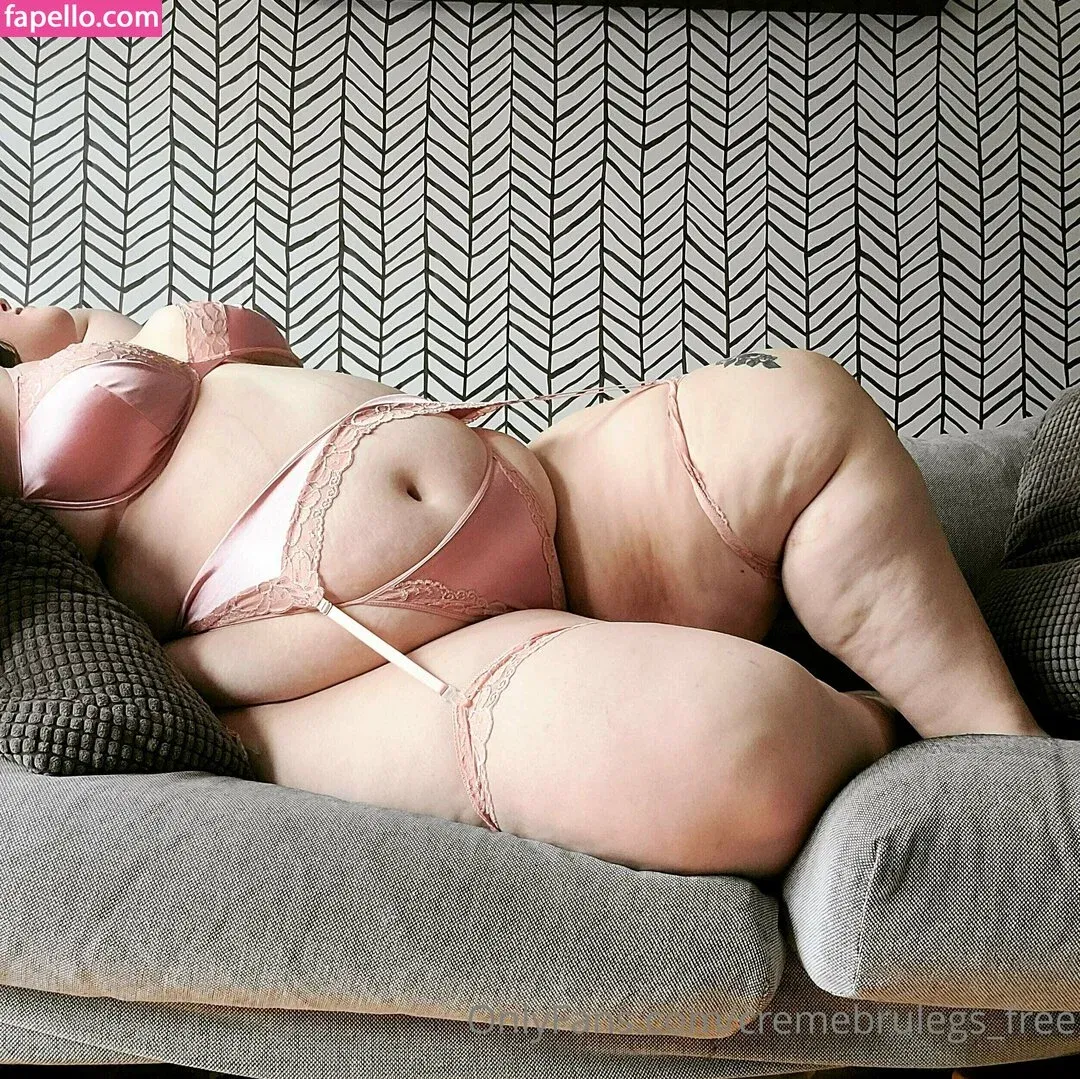 cremebrulegs_free / thebeautifulgabonese Onlyfans Photo Gallery 