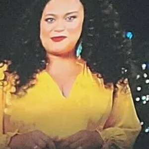 cremebrulegs_free / thebeautifulgabonese Onlyfans Photo Gallery 