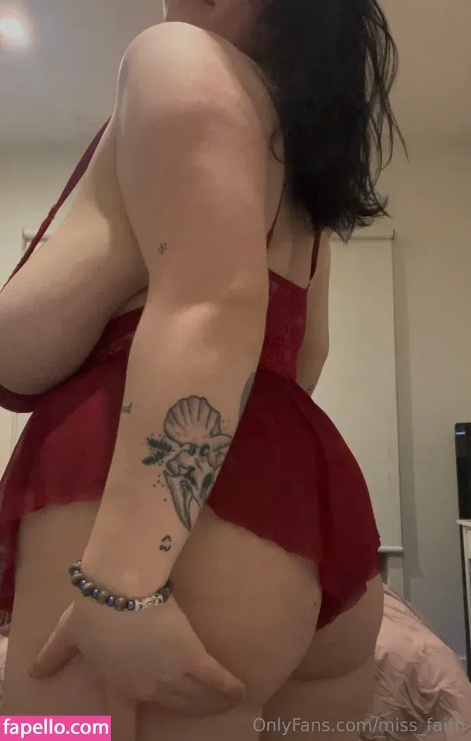 https: / miss_faith Onlyfans Photo Gallery 