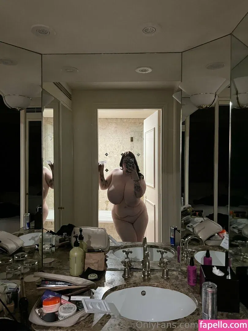 https: / miss_faith Onlyfans Photo Gallery 