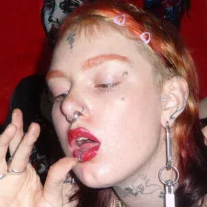 mega / nikkibenz Onlyfans Photo Gallery 