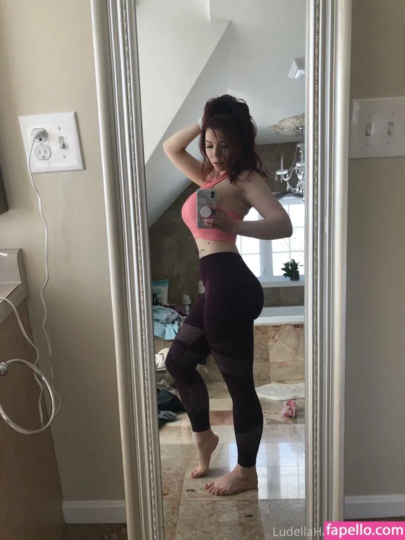 ludellahahn Onlyfans Photo Gallery 
