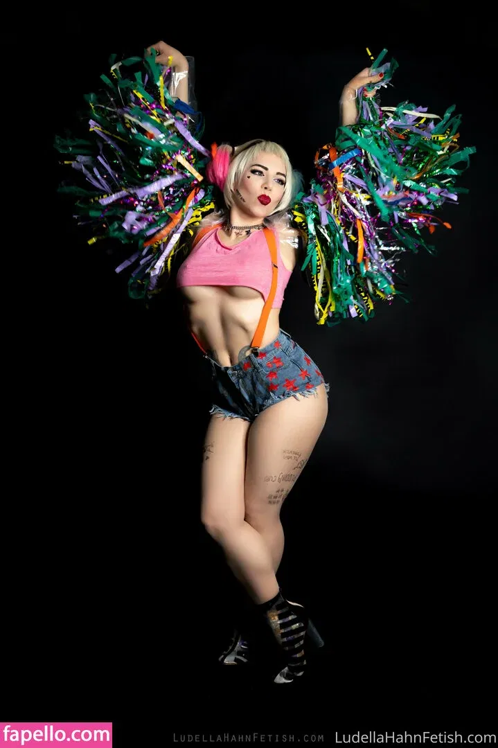 ludellahahn Onlyfans Photo Gallery 