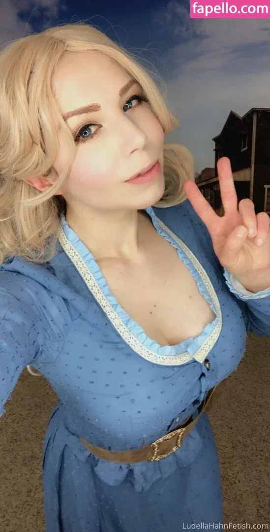 ludellahahn Onlyfans Photo Gallery 