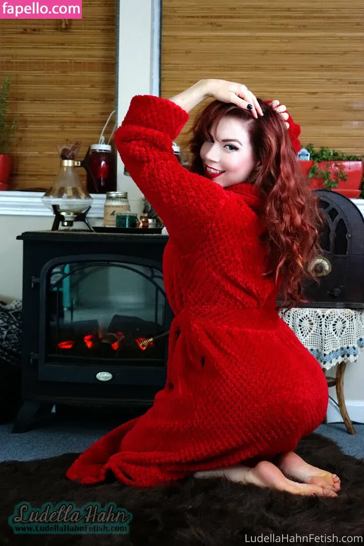 ludellahahn Onlyfans Photo Gallery 