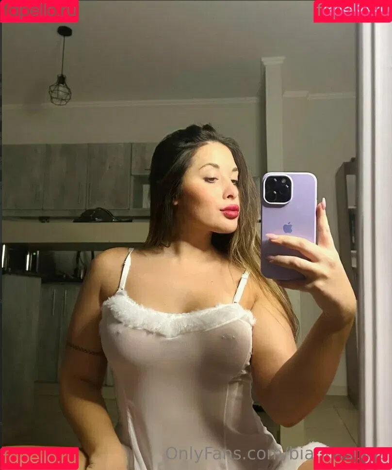 biancastarz / biancatarot Onlyfans Photo Gallery 