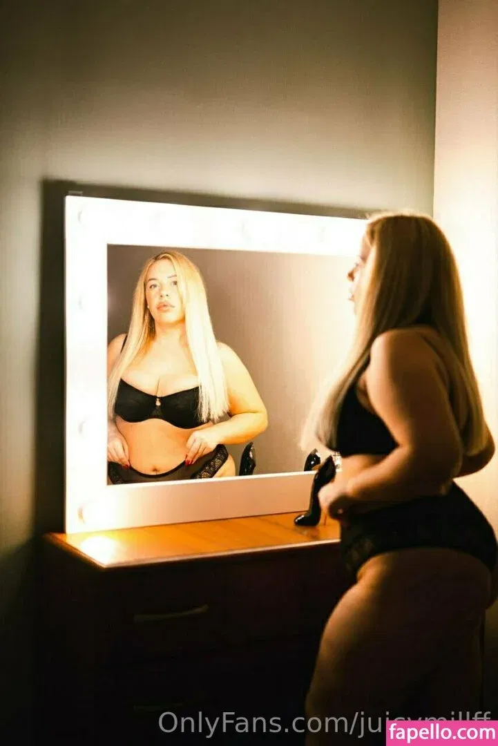 biancastarz / biancatarot Onlyfans Photo Gallery 