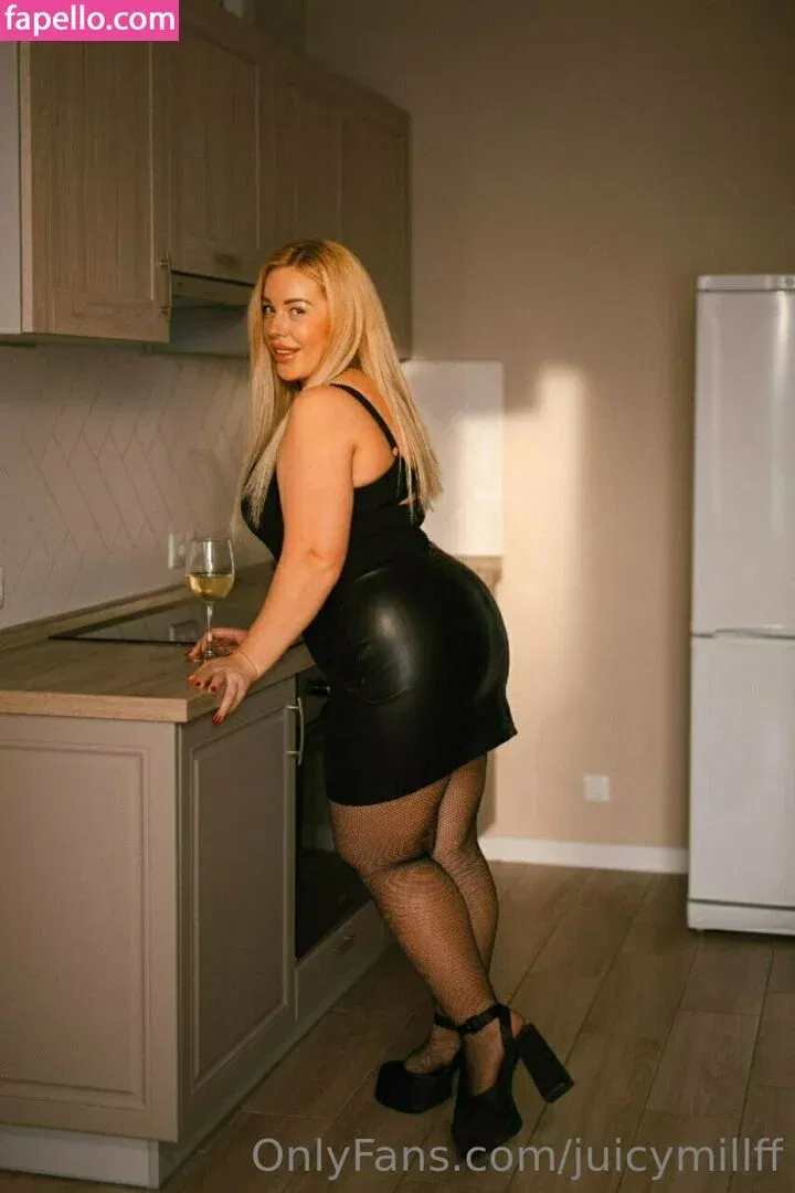 biancastarz / biancatarot Onlyfans Photo Gallery 