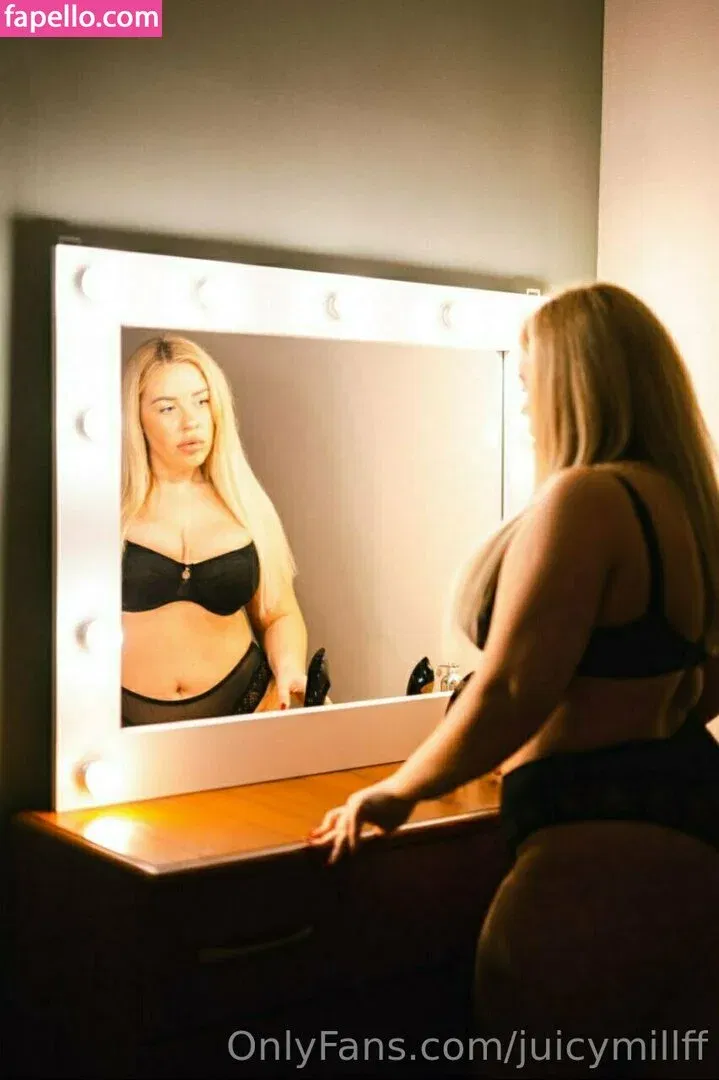 biancastarz / biancatarot Onlyfans Photo Gallery 