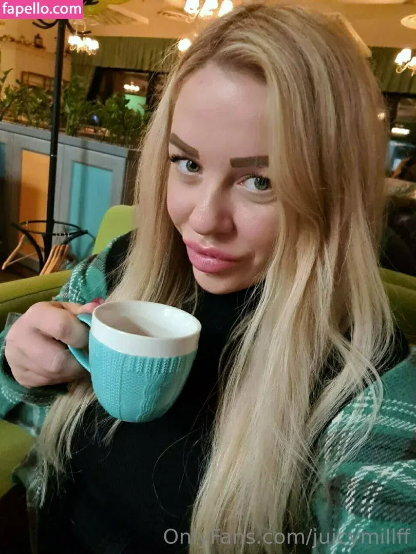 biancastarz / biancatarot Onlyfans Photo Gallery 