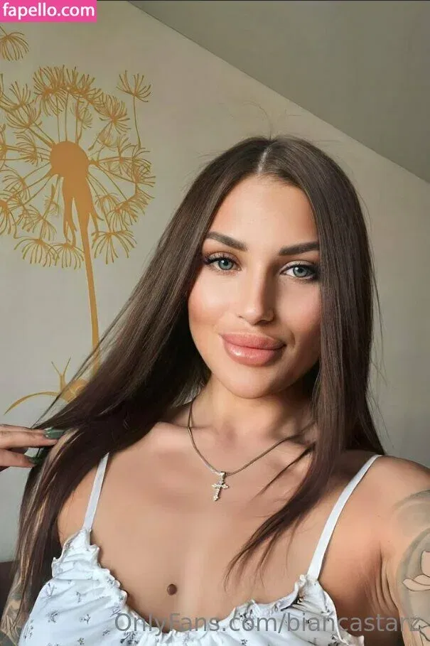 biancastarz / biancatarot Onlyfans Photo Gallery 