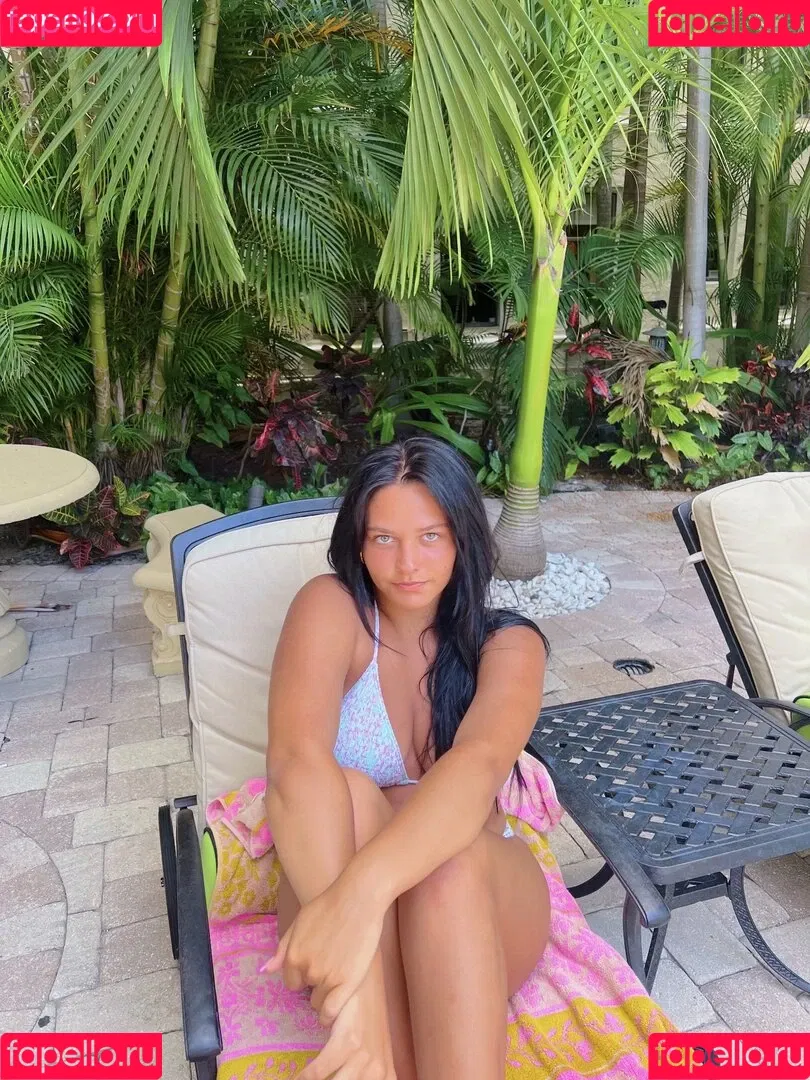 Emma Marie / emmamarie Onlyfans Photo Gallery 