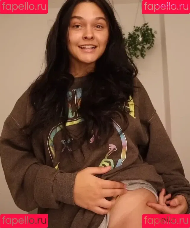 Emma Marie / emmamarie Onlyfans Photo Gallery 