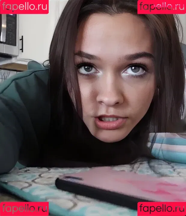 Emma Marie / emmamarie Onlyfans Photo Gallery 