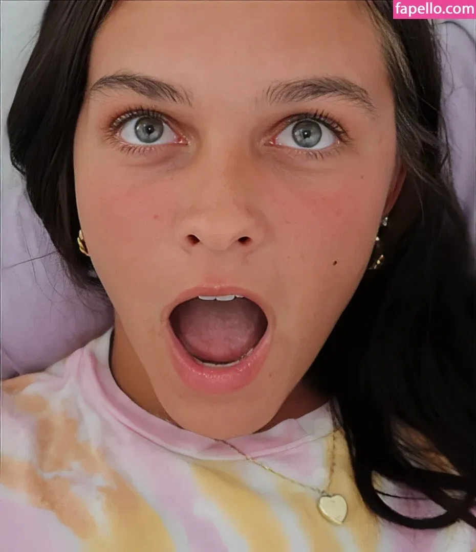 Emma Marie / emmamarie Onlyfans Photo Gallery 