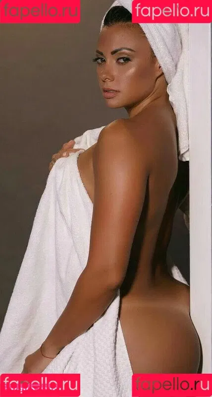 Maria Villalba / mariaacvillalba / mariavillalbauncut / themariavillalba Onlyfans Photo Gallery 