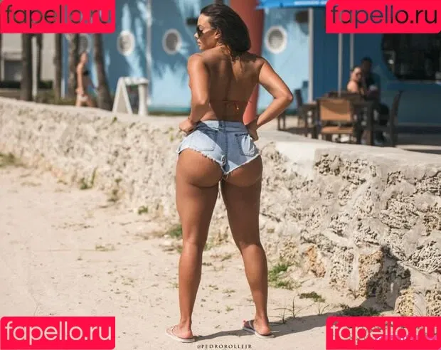 Maria Villalba / mariaacvillalba / mariavillalbauncut / themariavillalba Onlyfans Photo Gallery 