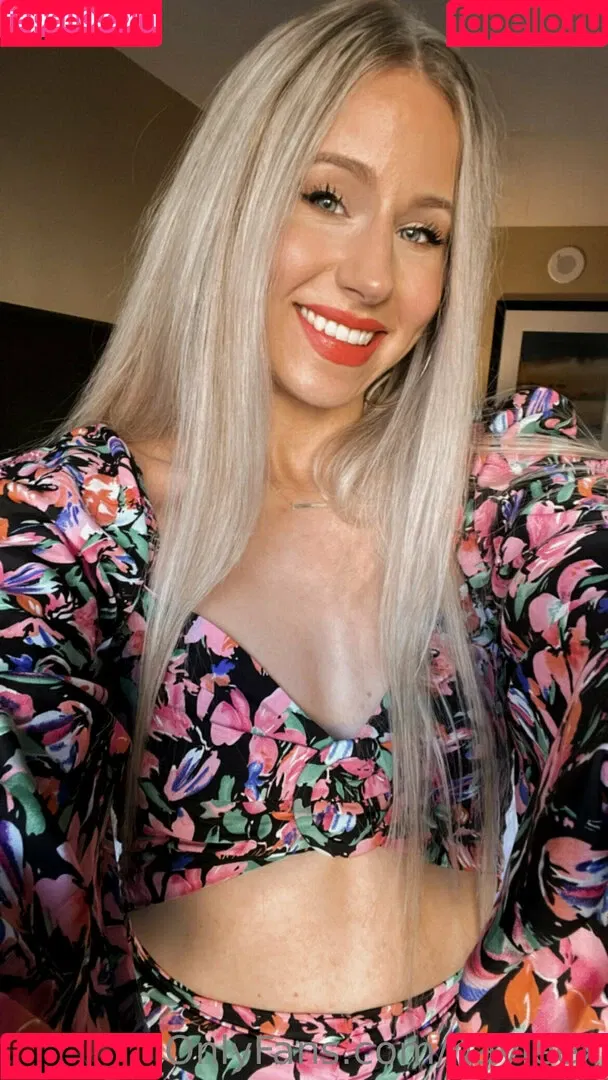 Hayleex / haylee_cb Onlyfans Photo Gallery 