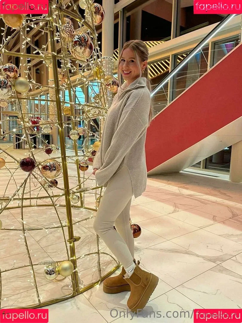 Hayleex / haylee_cb Onlyfans Photo Gallery 