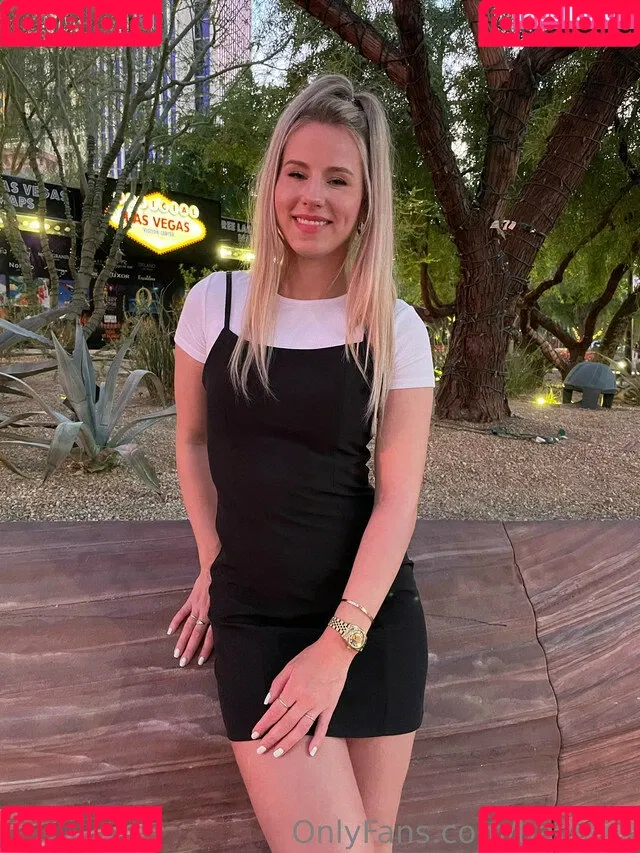 Hayleex / haylee_cb Onlyfans Photo Gallery 