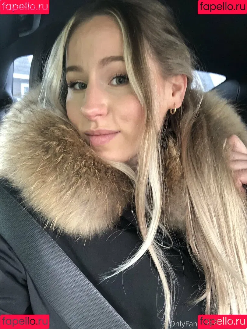 Hayleex / haylee_cb Onlyfans Photo Gallery 