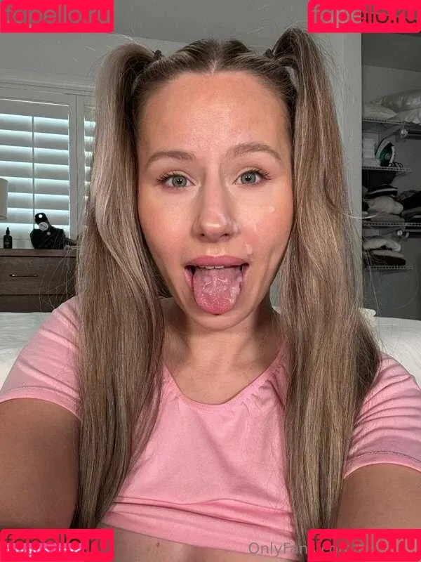 Hayleex / haylee_cb Onlyfans Photo Gallery 