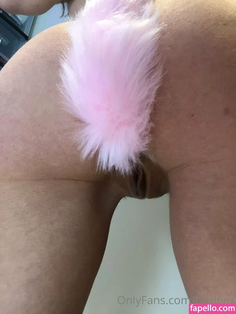 Hayleex / haylee_cb Onlyfans Photo Gallery 