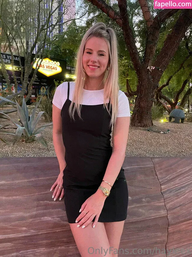 Hayleex / haylee_cb Onlyfans Photo Gallery 