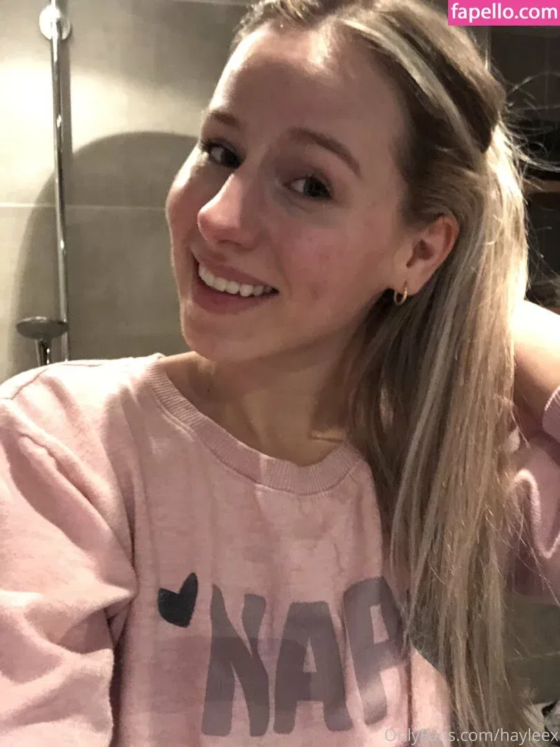 Hayleex / haylee_cb Onlyfans Photo Gallery 