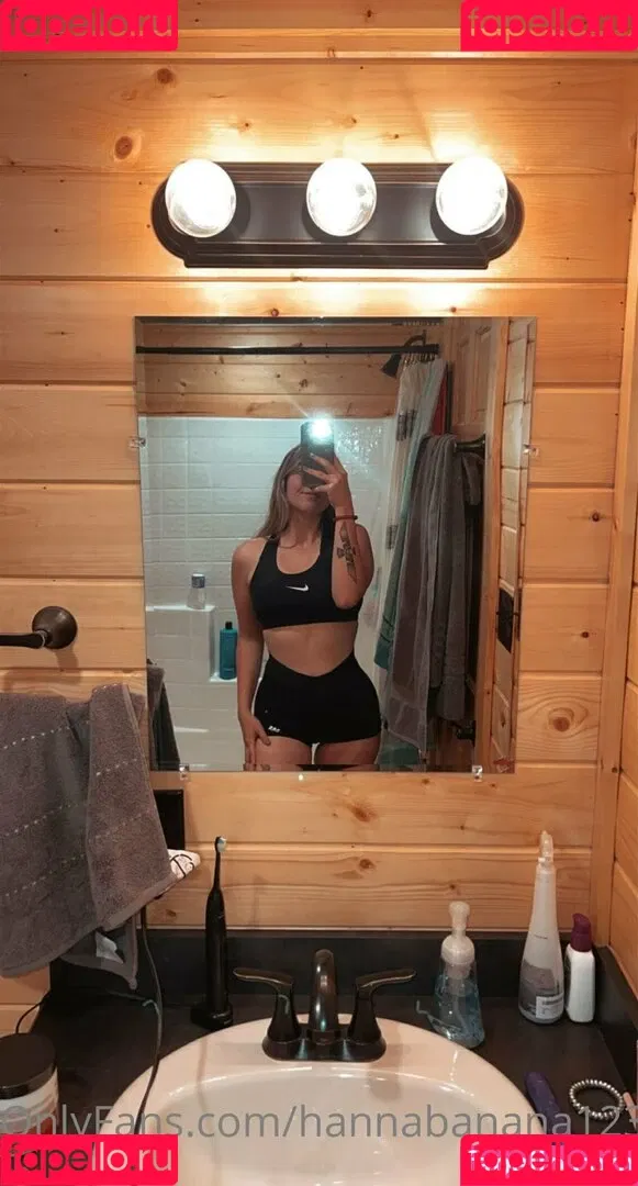 Hannabanana123 / Hannagrace482 / Hannagreenfield123 / hananabanana123 Onlyfans Photo Gallery 