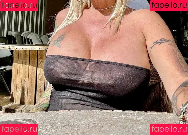 IslandGirlFun / aanchalaroraa / https: / island_girl_fun Onlyfans Photo Gallery 