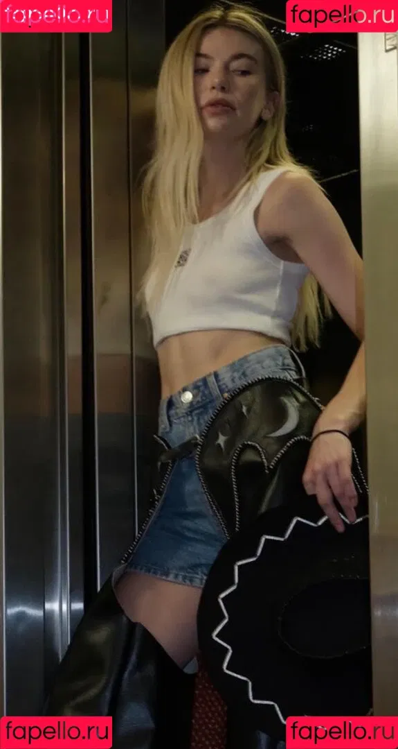 Georgia Toffolo / Toff / georgiatoffolo Onlyfans Photo Gallery 