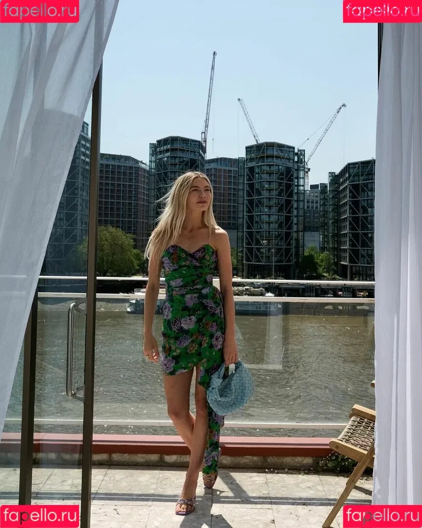 Georgia Toffolo / Toff / georgiatoffolo Onlyfans Photo Gallery 