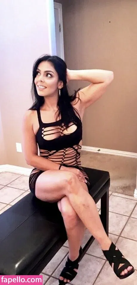 Nitu Sharma Onlyfans Photo Gallery 