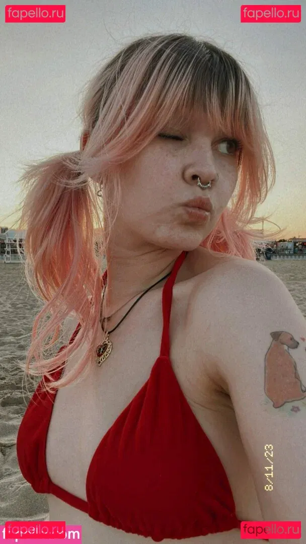 lawlietigerpony Onlyfans Photo Gallery 