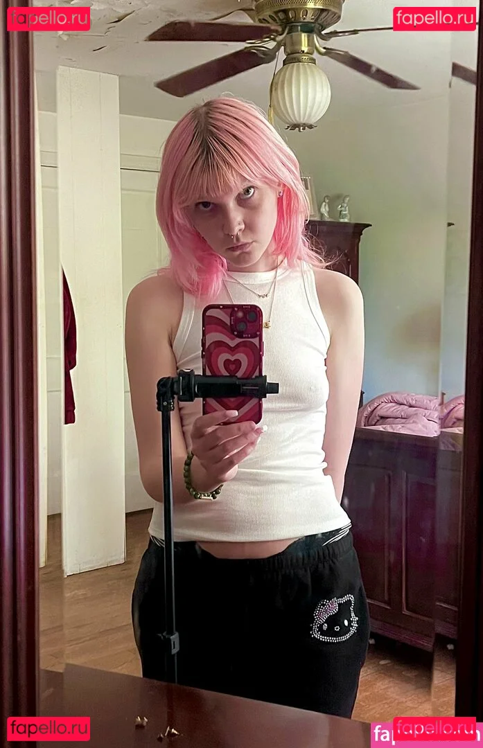 lawlietigerpony Onlyfans Photo Gallery 