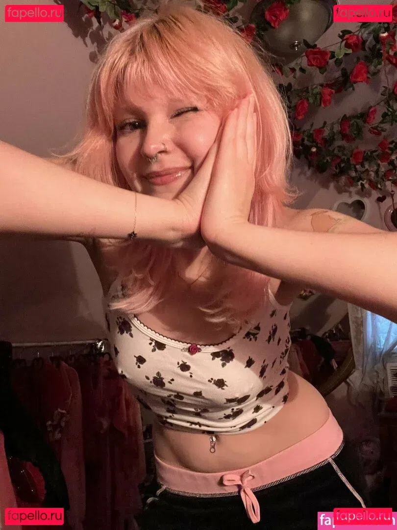 lawlietigerpony Onlyfans Photo Gallery 