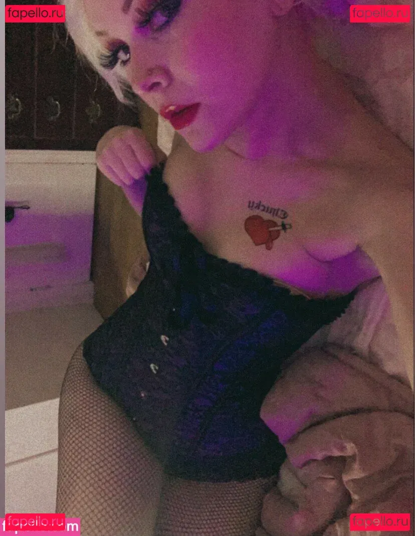 lawlietigerpony Onlyfans Photo Gallery 