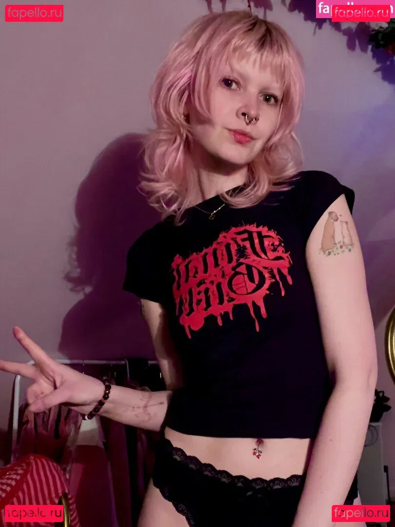 lawlietigerpony Onlyfans Photo Gallery 