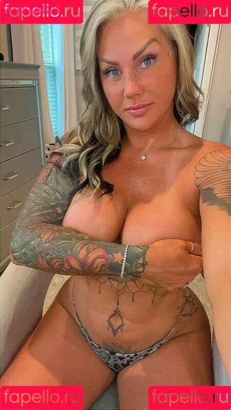 Prettyinked / prettyinked_24 Onlyfans Photo Gallery 