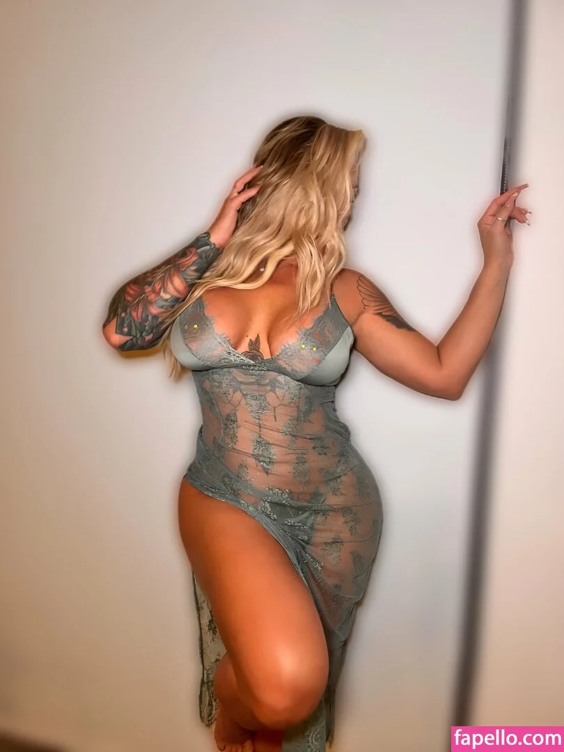 Prettyinked / prettyinked_24 Onlyfans Photo Gallery 
