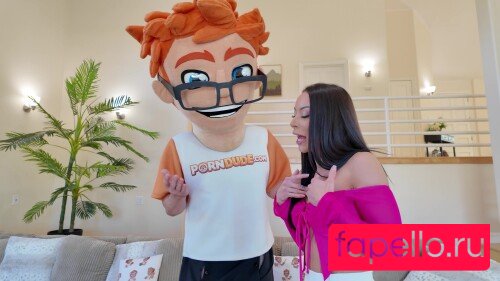 Cara Belle Nude Onlyfans Photo 14