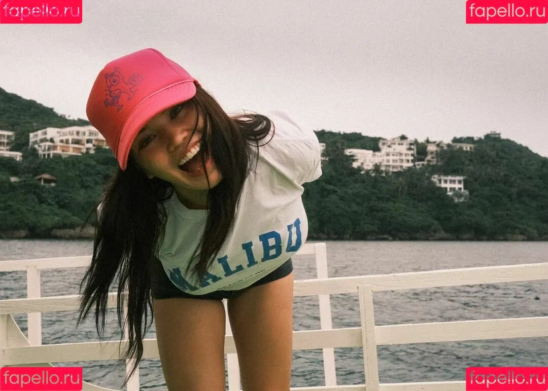 Paris Berelc / theparisberelc Onlyfans Photo Gallery 
