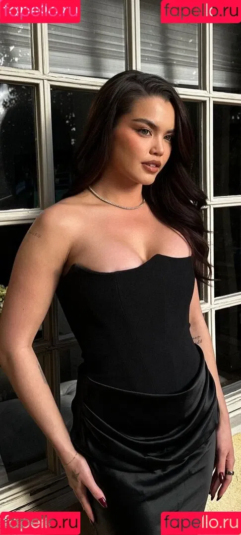 Paris Berelc / theparisberelc Onlyfans Photo Gallery 