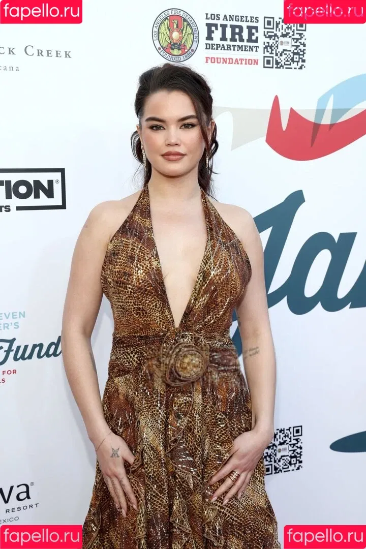 Paris Berelc / theparisberelc Onlyfans Photo Gallery 