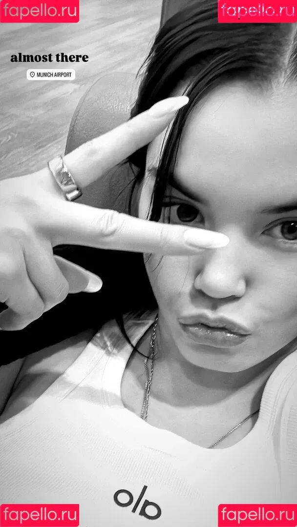 Paris Berelc / theparisberelc Onlyfans Photo Gallery 