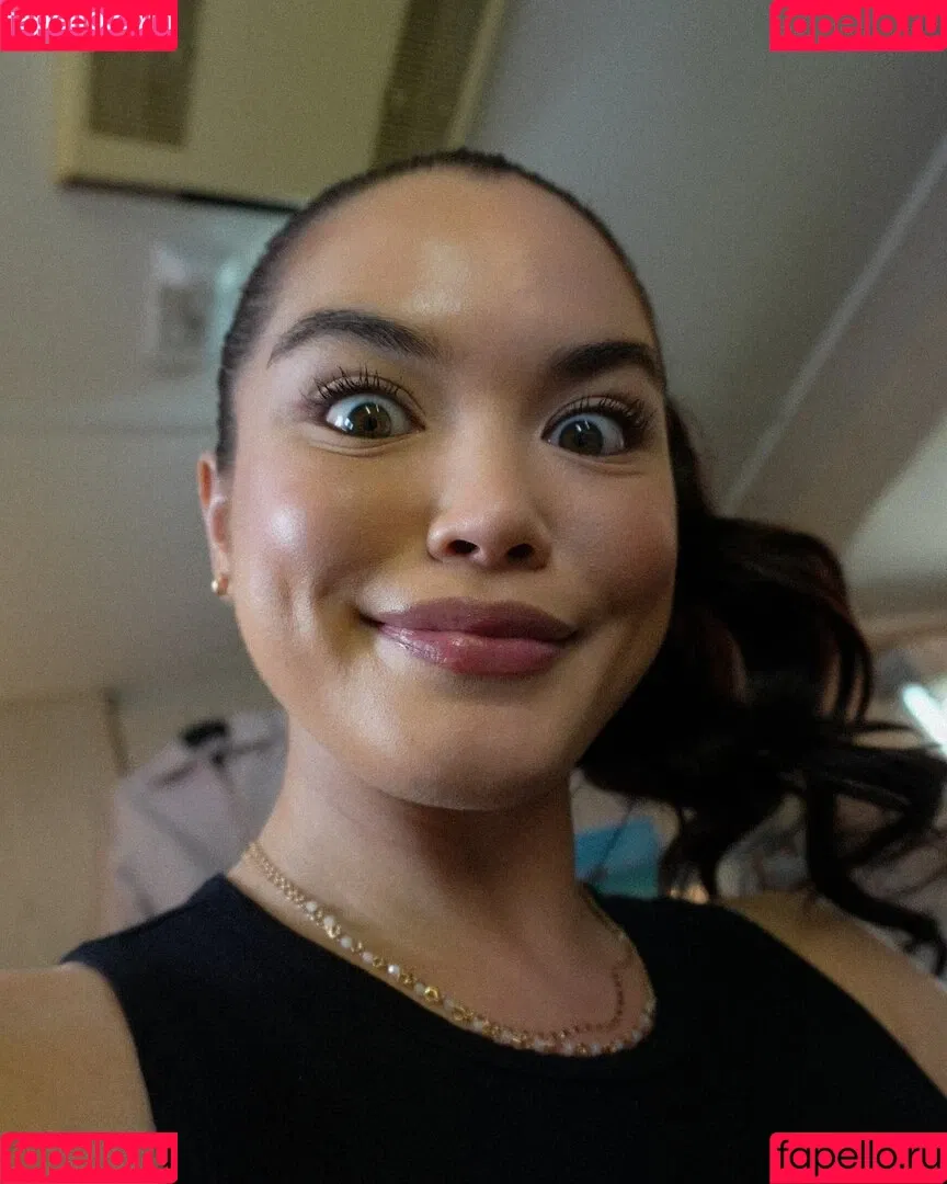Paris Berelc / theparisberelc Onlyfans Photo Gallery 