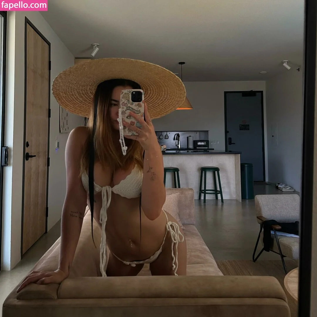 Paris Berelc / theparisberelc Onlyfans Photo Gallery 