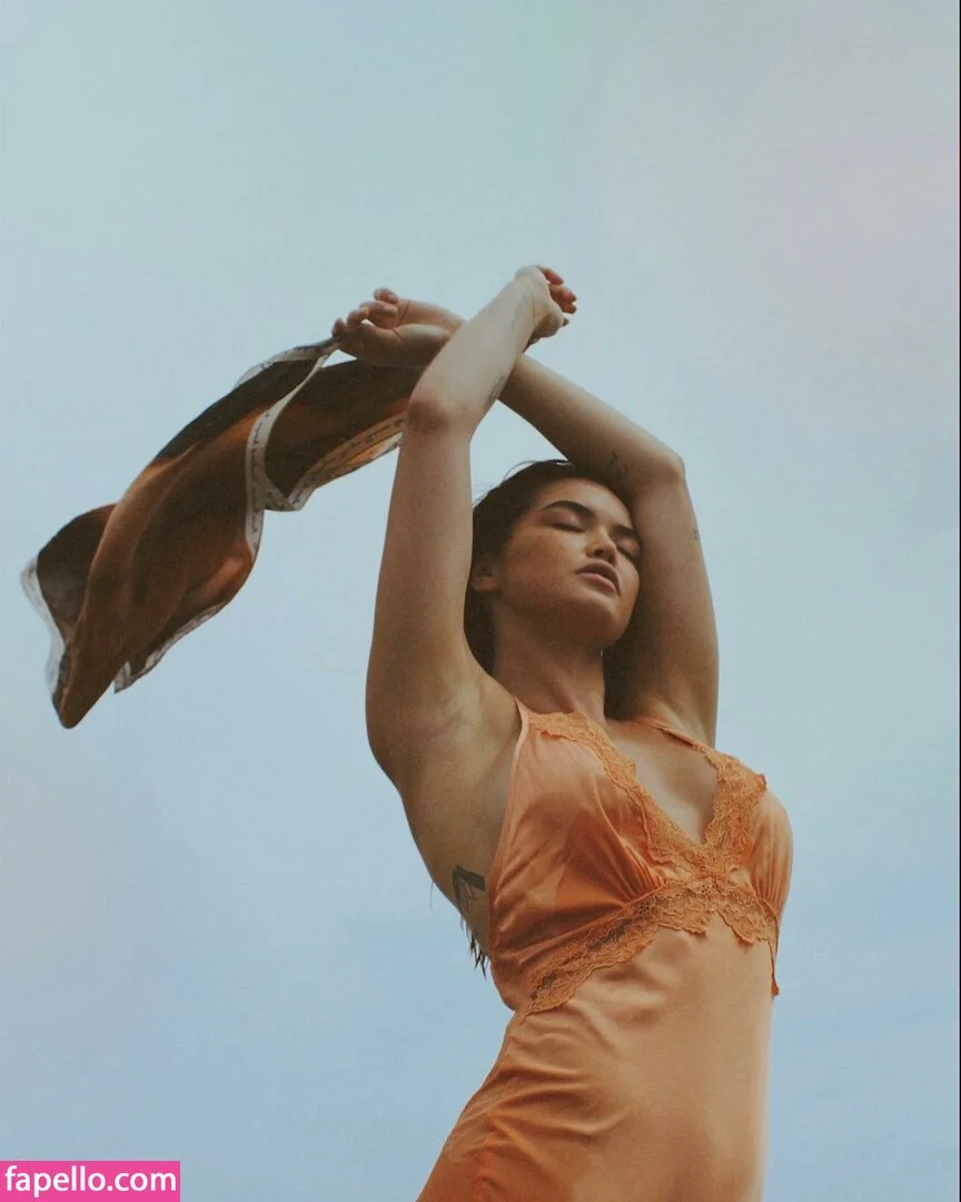 Paris Berelc / theparisberelc Onlyfans Photo Gallery 